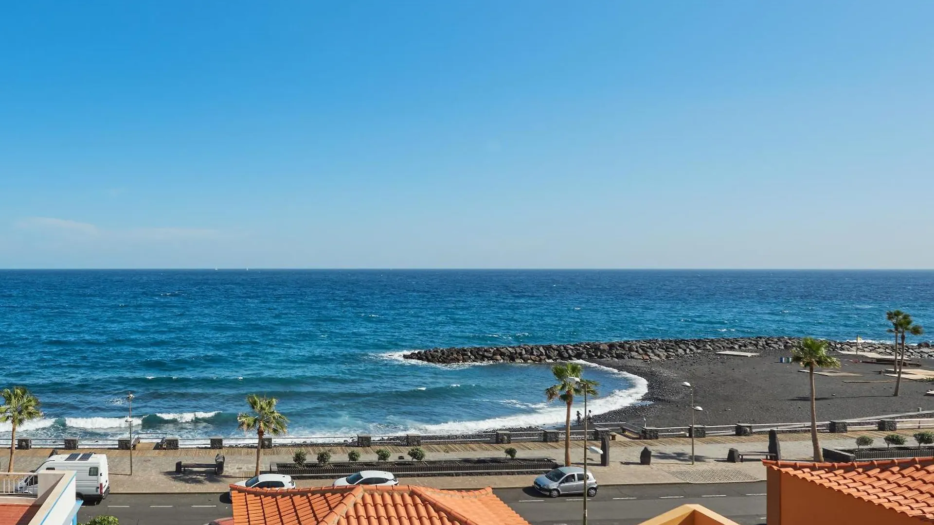 Apartamento Junto Al Mar contacts
